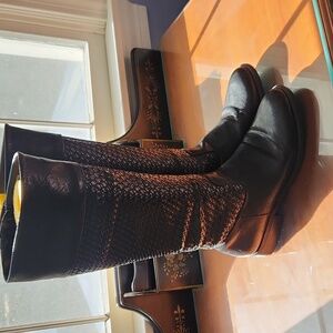 White Mountain Black Heeled Boots